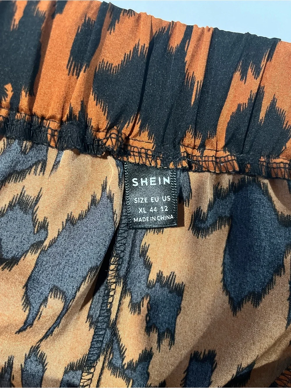 SHEIN Orange and Black Asymmetrical Leopard Ruffle Skirt - Picture 3 of 3